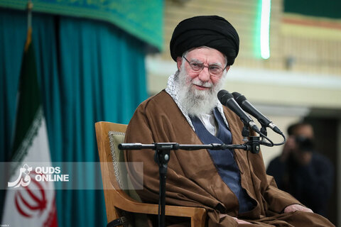 دیدار هزاران نفر از زنان و دختران با رهبر انقلاب