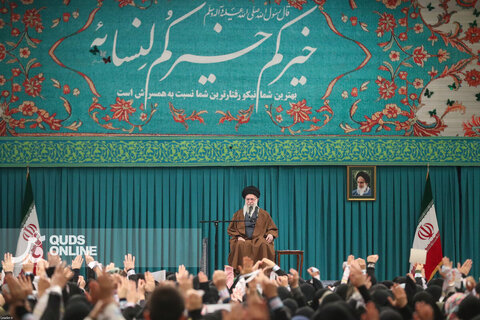 دیدار هزاران نفر از زنان و دختران با رهبر انقلاب