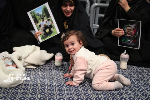 دیدار هزاران نفر از زنان و دختران با رهبر انقلاب