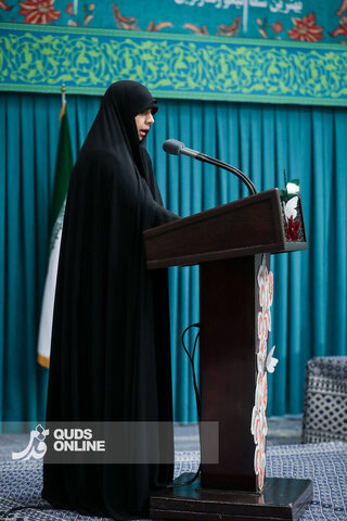 دیدار هزاران نفر از زنان و دختران با رهبر انقلاب