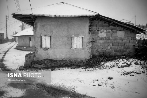 تصاویری از بارش برف پاییزی در ارتفاعات سوادکوه