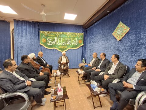 تأکید آیتالله فقیهی بر سه گانه ضرورت رعایت حقالناس در مالیات، شفافیت مالی مسئولان، حرمت فرار مالیاتی