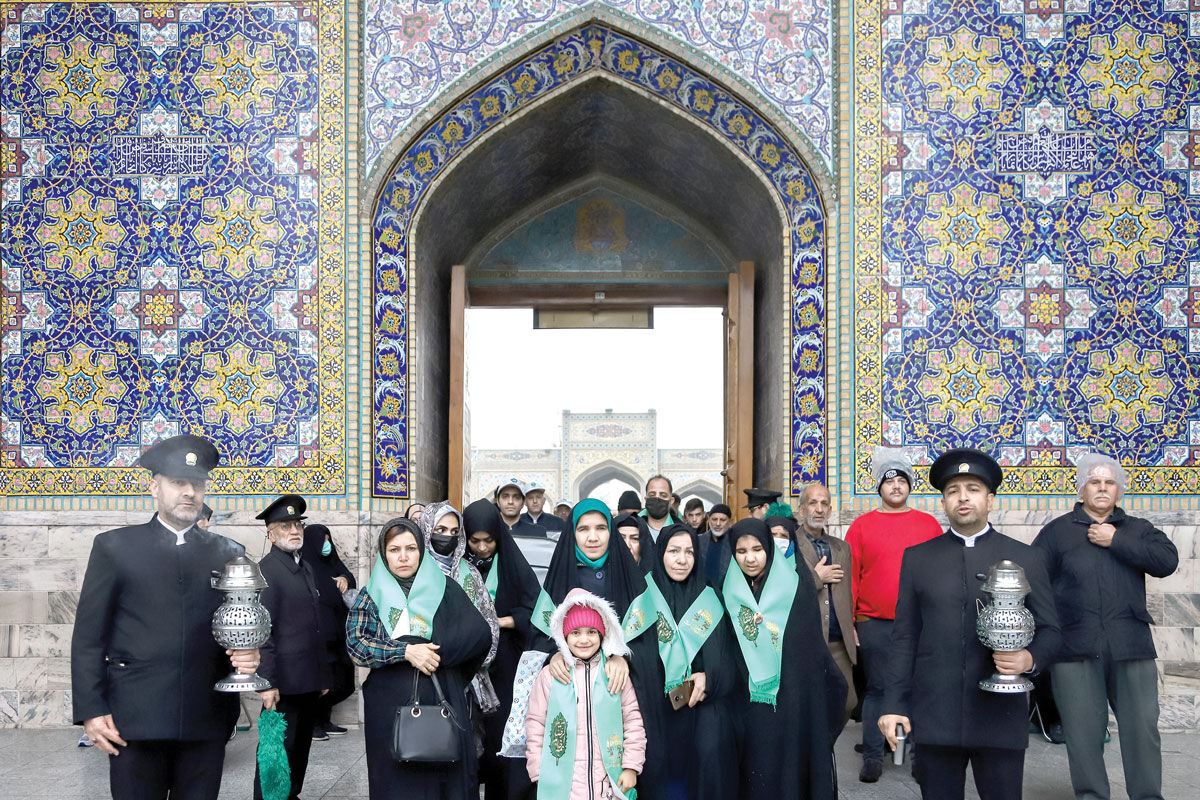 سفره‌ای که با مهر پهن شد