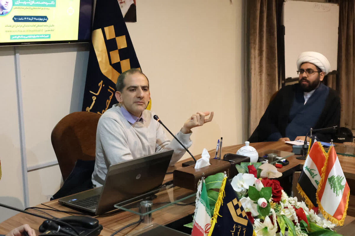 پژوهشگر حوزه انقلاب اسلامی: فقدان روایت‌گری صحیح بزرگ‌ترین خلأ جهان اسلام است/ طلاب مسئول روایت اسلام ناب هستند