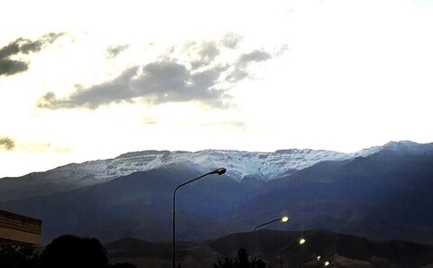 ابر و باران مهمان استان سمنان؛ دمای هوا همچنان رو به کاهش است
