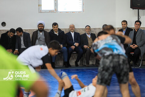 افتتاح مجموعه‌های ورزشی توسط رییس مجلس