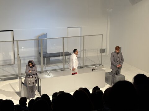 تئاتر «سه جلسه تراپی»