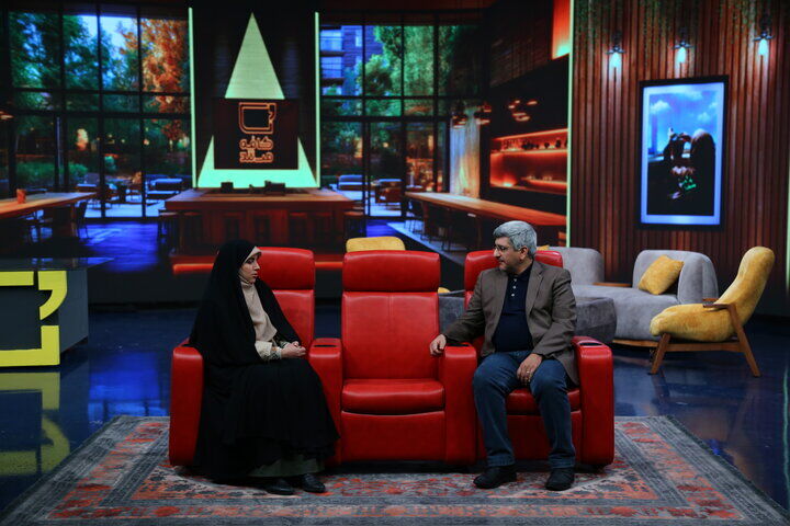 «عزیز» به «کافه مستند» میآید