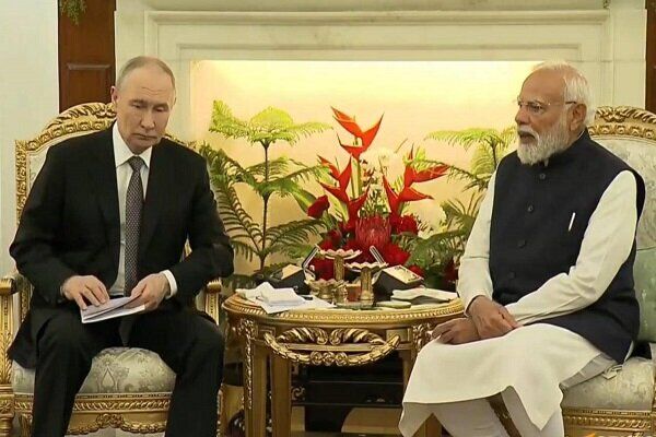 آغاز سفر رسمی «پوتین» به هند