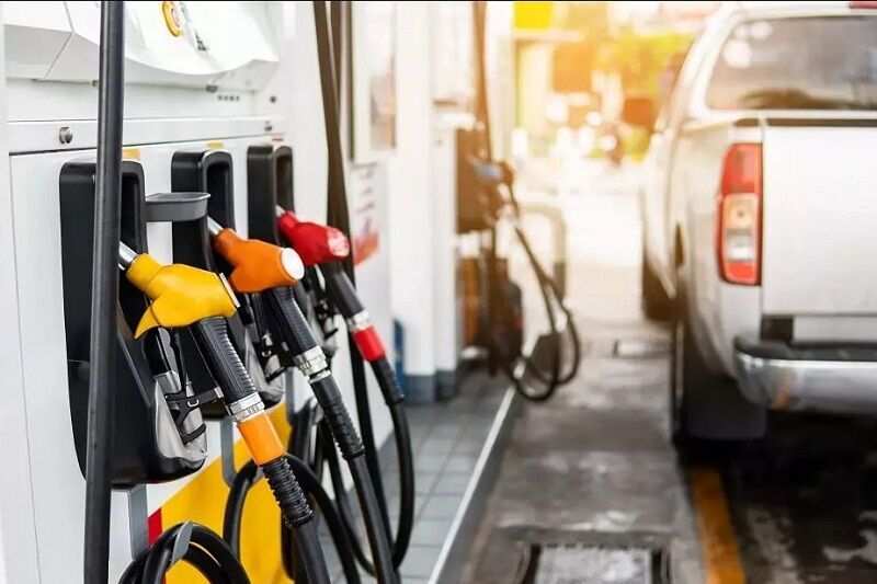 سخنگوی دولت خبر داد: تاریخ دقیق اجرای طرح اصلاح قیمت بنزین هنوز نهایی نشده‌است