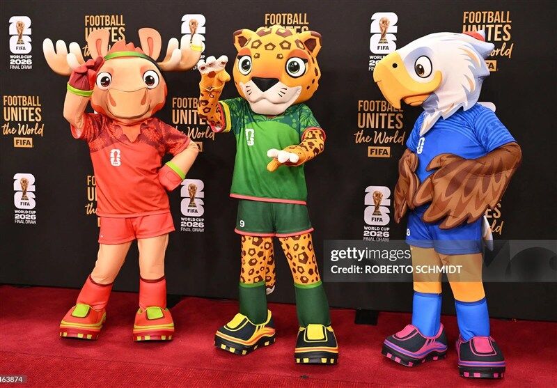 پوشش زنده حواشی قرعه‌کشی جام جهانی ۲۰۲۶/ از حضور قلعه‌نویی روی فرش قرمز تا بارش برف؛ رونمایی از جایزه بهترین بازیکن زمین