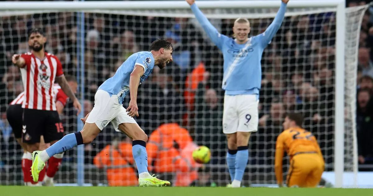 سیتی به ۲ امتیازی آرسنال رسید/ چلسی از مدعیان دور شد