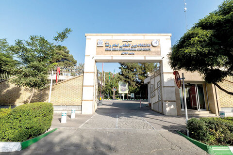 توسل به ثامن الحجج(ع) از آزمون وکالت تا المپیاد دانشجویی کشور