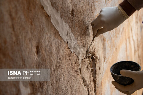 نقش رستم زیر سایه برداشت بی‌رویه آب