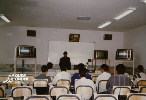 از آرشیو قدس | زندگی دانشجویی در دهه 80