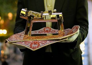 برگزاری یک جشن سینمایی به سال آینده موکول شد