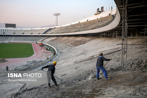 تصاویری از روند بازسازی ورزشگاه آزادی