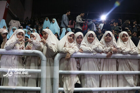 اجتماع بزرگ خانواده‌های مشهدی به مناسبت میلاد حضرت زهرا(س)