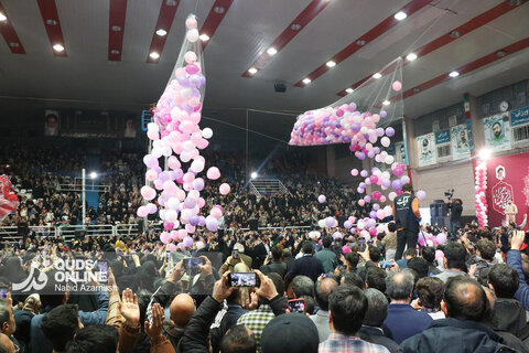 اجتماع بزرگ خانواده‌های مشهدی به مناسبت میلاد حضرت زهرا(س)