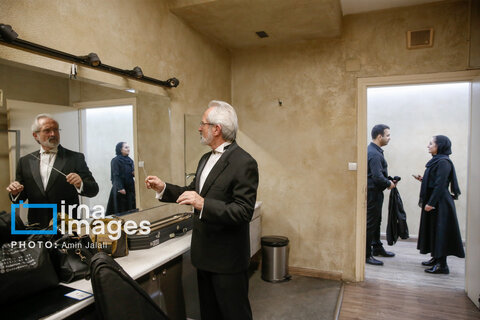 عکس روز | پشت صحنه  سومین کنسرت پاییزه ارکستر موسیقی ملی ایران