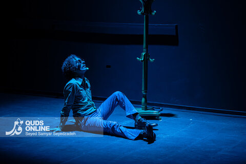 گزارش تصویری | اجرای نمایش نمایش «باردو - عاشقانه های ناتمام»