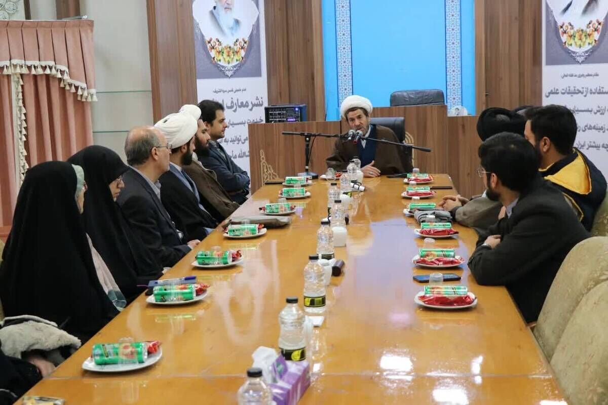 بازدید اعضاء مرکز پژوهشی تمدن اسلامی پیامبر اعظم (ص) قم از بنیاد پژوهش‌های اسلامی