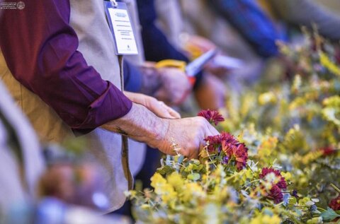 گلآرایی حرم مطهر امام علی(ع) در سالروز ولادت حضرت فاطمه(س)