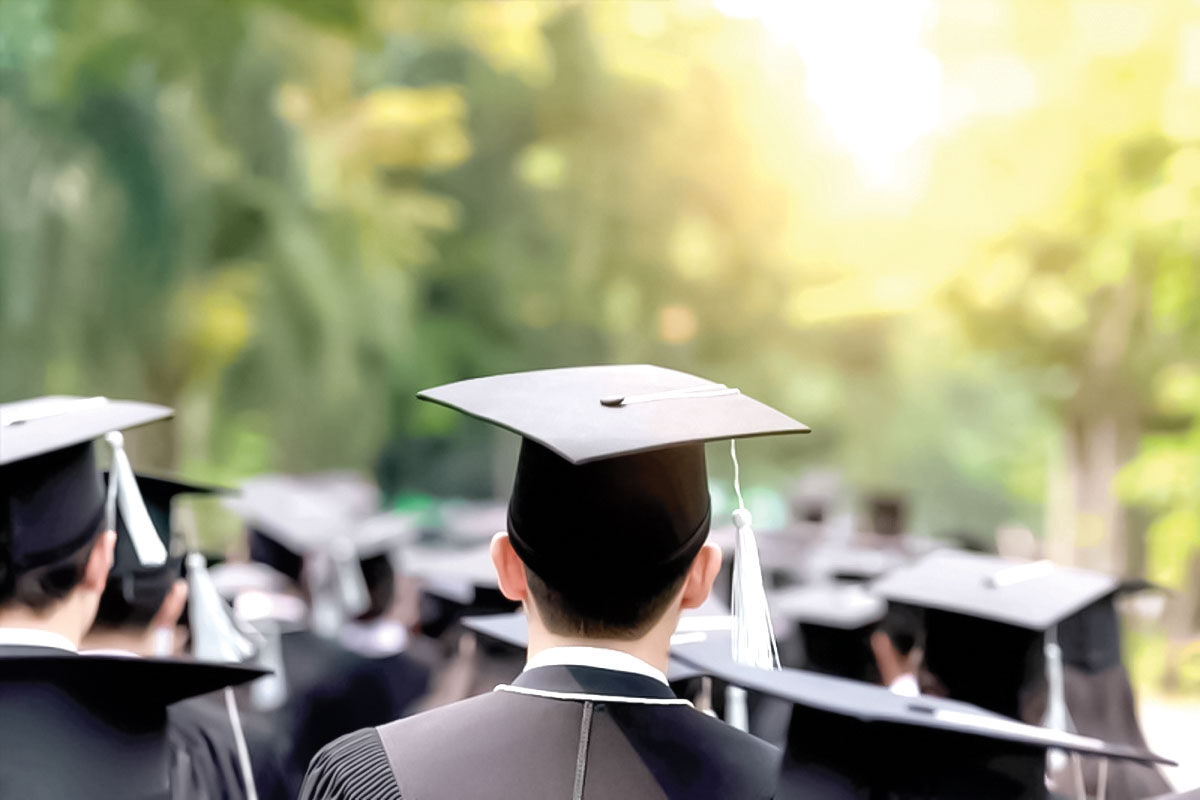 دانشگاه، محروم از نخبگان دوتابعیتی