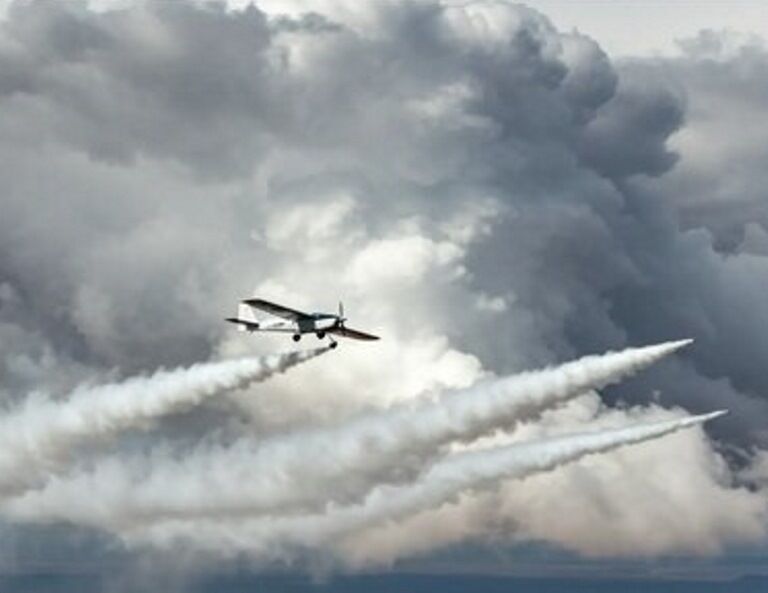 عملیات گسترده هوایی نیروی هوافضای سپاه برای بارور سازی ابرها