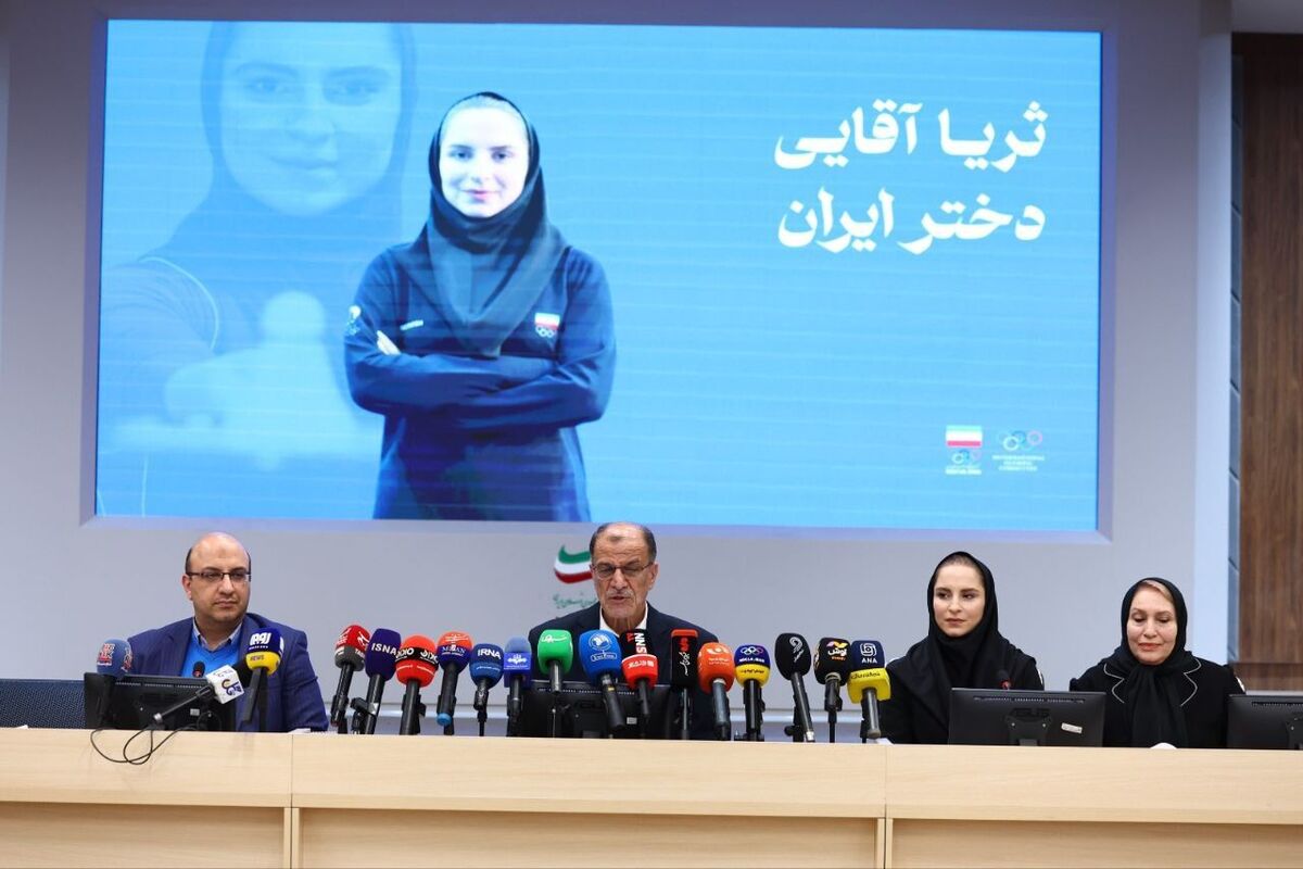 خسروی‌وفا: ثریا آقایی ورزشکاری حرفه‌ای است؛ خوشحالم پس از سال‌ها در IOC کرسی گرفتیم