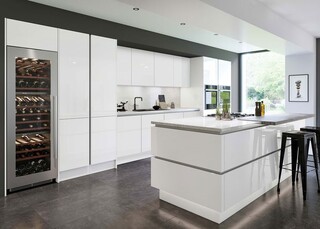 راهنمای خرید کابینت هایگلاس؛ انتخابی اقتصادی و شیک برای خانه‌های ایرانی