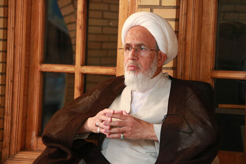 در عظمت فاطمه(س) همین بس که بر ۱۱ امام ولایت دارد