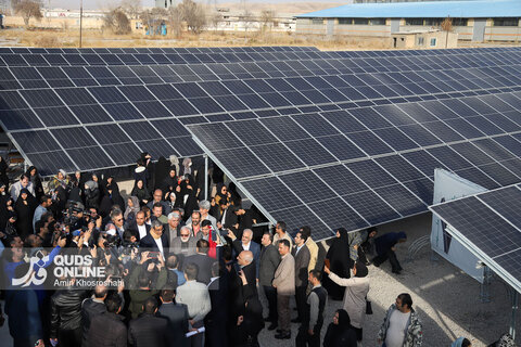 گزارش تصویری | افتتاح نیروگاه 1 مگاواتی خورشیدی - روستای فارمد