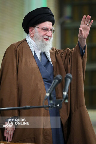 دیدار هزاران نفر از مداحان و ستایشگران اهل بیت(ع) با مقام معظم رهبری