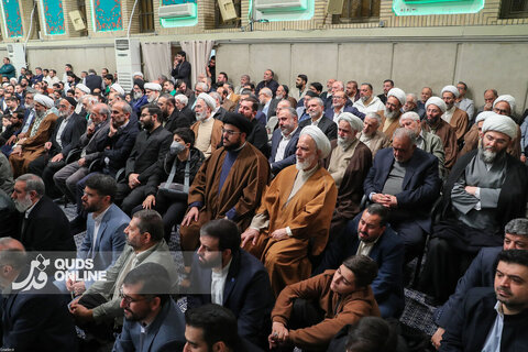 دیدار هزاران نفر از مداحان و ستایشگران اهل بیت(ع) با مقام معظم رهبری