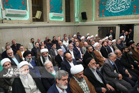 دیدار هزاران نفر از مداحان و ستایشگران اهل بیت(ع) با مقام معظم رهبری