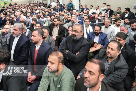 دیدار هزاران نفر از مداحان و ستایشگران اهل بیت(ع) با مقام معظم رهبری