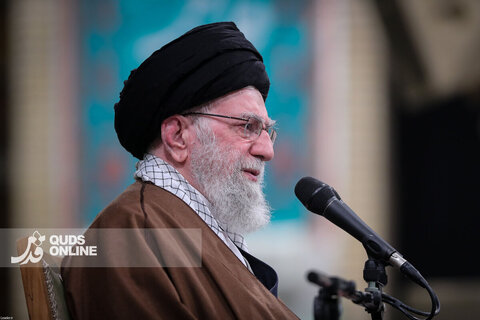 دیدار هزاران نفر از مداحان و ستایشگران اهل بیت(ع) با مقام معظم رهبری