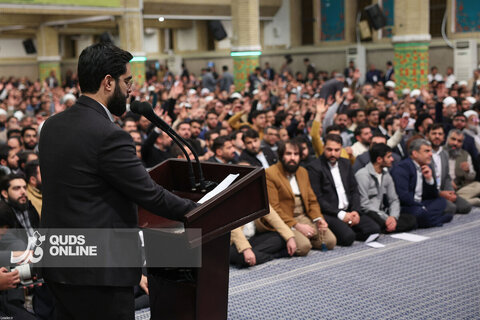 دیدار هزاران نفر از مداحان و ستایشگران اهل بیت(ع) با مقام معظم رهبری