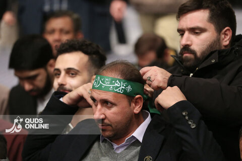 دیدار هزاران نفر از مداحان و ستایشگران اهل بیت(ع) با مقام معظم رهبری