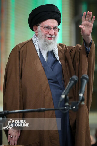 دیدار هزاران نفر از مداحان و ستایشگران اهل بیت(ع) با مقام معظم رهبری