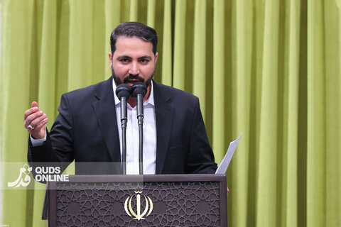 دیدار هزاران نفر از مداحان و ستایشگران اهل بیت(ع) با مقام معظم رهبری