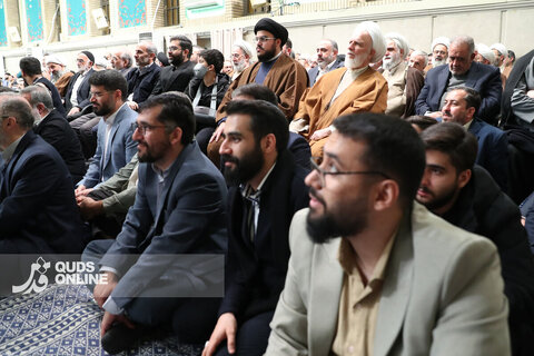 دیدار هزاران نفر از مداحان و ستایشگران اهل بیت(ع) با مقام معظم رهبری