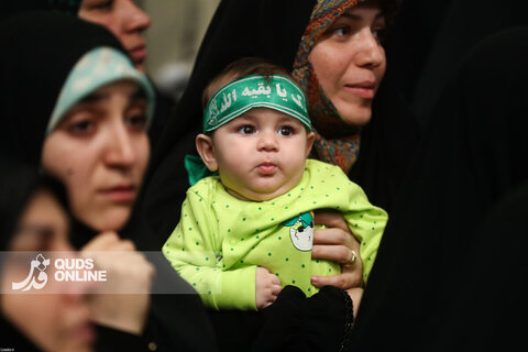 دیدار هزاران نفر از مداحان و ستایشگران اهل بیت(ع) با مقام معظم رهبری