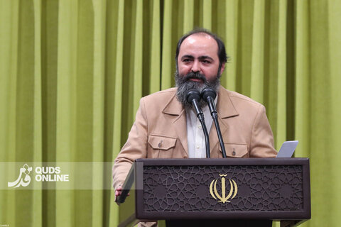 دیدار هزاران نفر از مداحان و ستایشگران اهل بیت(ع) با مقام معظم رهبری