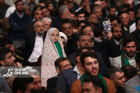 دیدار هزاران نفر از مداحان و ستایشگران اهل بیت(ع) با مقام معظم رهبری