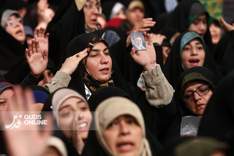 دیدار هزاران نفر از مداحان و ستایشگران اهل بیت(ع) با مقام معظم رهبری