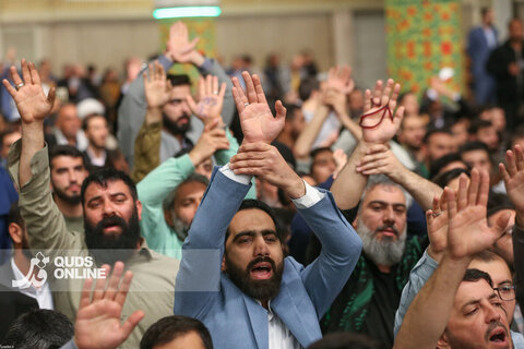 دیدار هزاران نفر از مداحان و ستایشگران اهل بیت(ع) با مقام معظم رهبری