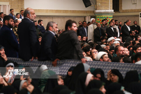 دیدار هزاران نفر از مداحان و ستایشگران اهل بیت(ع) با مقام معظم رهبری