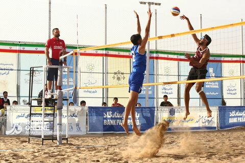 گزارش تصویری | مسابقات لیگ برتر والیبال ساحلی کشور